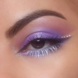 47 Cute Makeup Looks To Recreate Lavender Tone White Dots