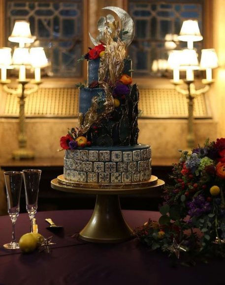 40 Stylish Dark Moody Wedding Cakes Starry Night Cake