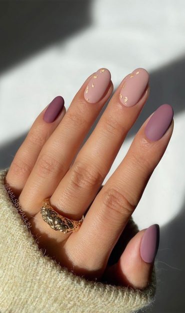 30 Gorgeous November Nail Ideas Matte Mauve Nude Nails