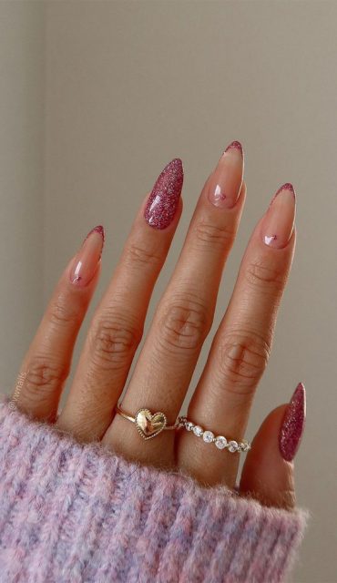 50 Best Holiday Nail Art Ideas Designs Glitter Almond Holiday Vibe