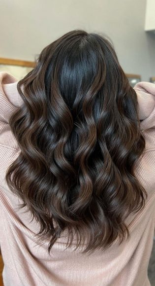 Trendy Hair Colour For Every Women Rich Brunette Swirl