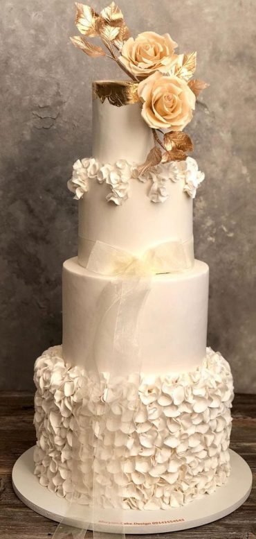 Top 50 Wedding Cake Trends 2023 Petal Wedding Cake