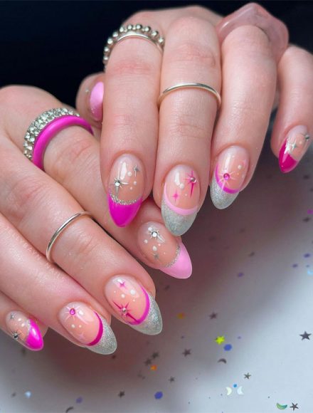 Star Nails Are Trending Now Shades Of Pink Silver Tips Starburst