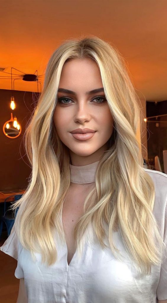 Cute Summer Hair Colours Hairstyles Buttery Blonde With Platinum