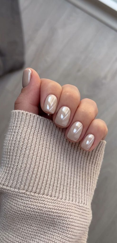 Chrome Elegance Stunning Nail Art Ideas Nude Chrome Short Nails