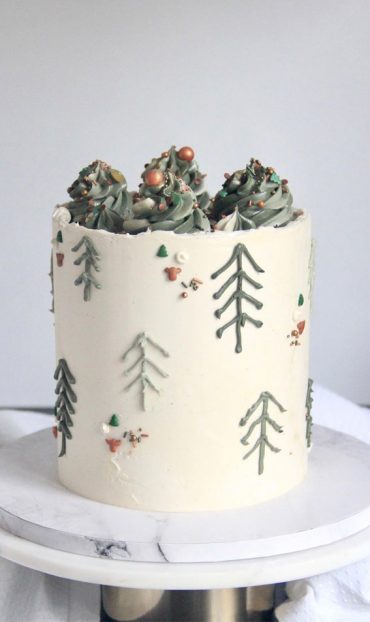 Festive Christmas Cake Delights To Sweeten Your Season Simple Yet