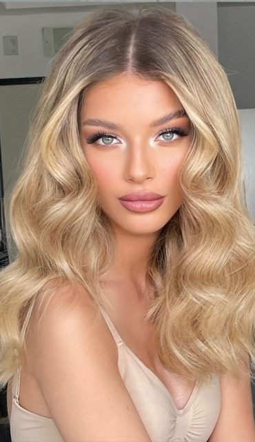 30 Dazzling Makeup Looks For Every Occasion Soft Golden Goddess