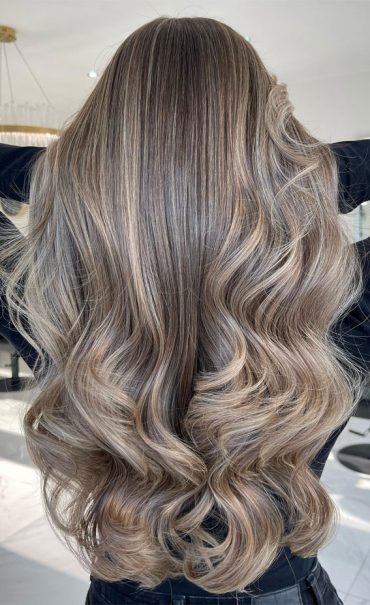 Enchanting Hair Colour Trends To Illuminate 2024 Creamy Blonde Babylights