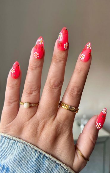 42 Cute Spring Nail Art Inspirations Floral Strawberry Nails