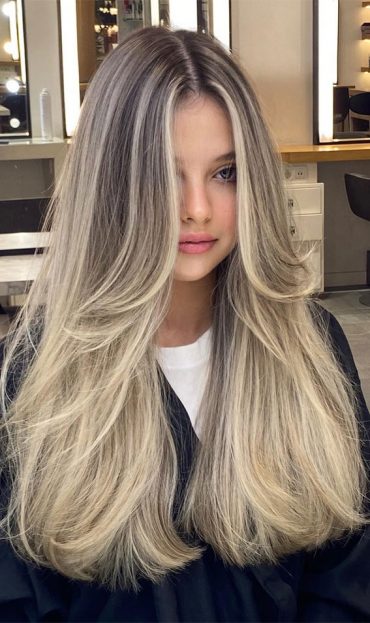 Fabulous Balayage Hair Colour Ideas For Smokey Champagne