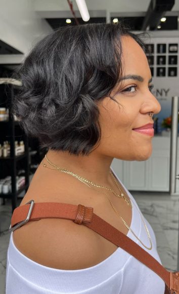 35 Fabulous Bob Hairstyles For Black Women Soft Wavy Chin Length Bob