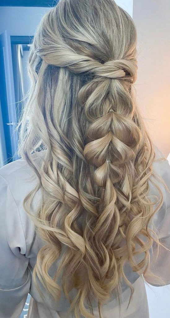 Breathtaking Prom Hairstyles For An Unforgettable Night Twisted