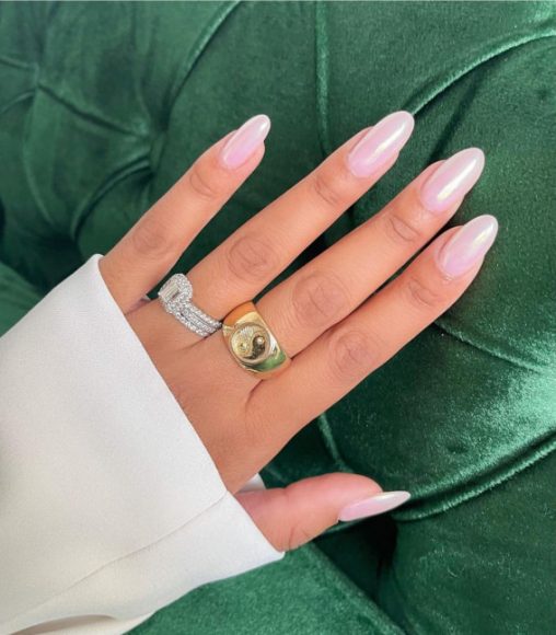 Hailey Bieber Glazed Donut Nails Subtle Pink Glazed Donut Nails