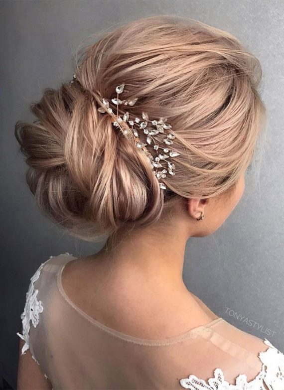 Gorgeous Wedding Updo Hairstyle To Inspire You 2626