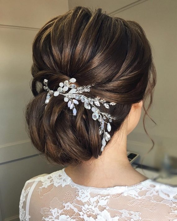 87 Fabulous Wedding Hairstyles For Every Wedding Dress Neckline 