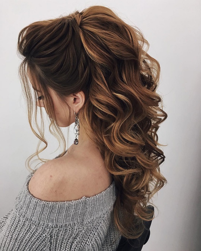 34 Cute How To Wear Your Hair Down For Wedding for Rounded Face