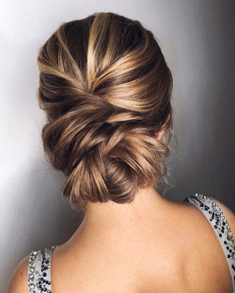 87 Fabulous Wedding Hairstyles For Every Wedding Dress Neckline