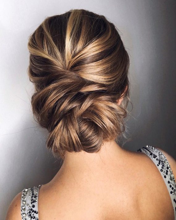 87 Fabulous Wedding Hairstyles For Every Wedding Dress Neckline 