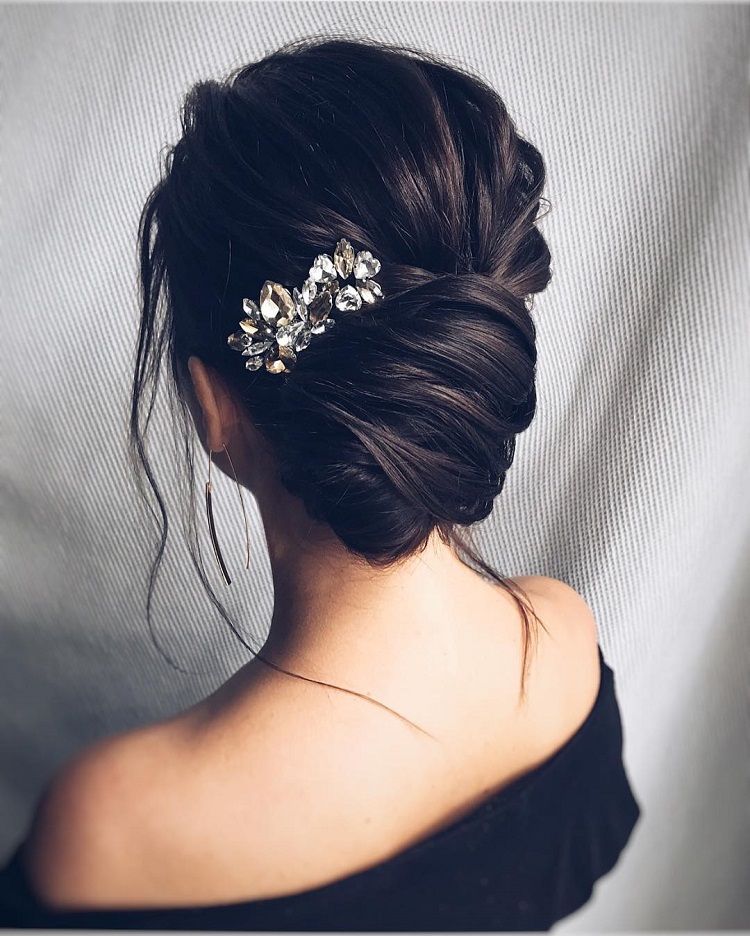 These 100 Prettiest Wedding Hairstyles perfect for both wedding Ceremony and Reception 💓💓 Braid , bridal hairstyle,wedding updo hairstyles ,wedding hairstyles #weddinghair #hairstyles #updo #hairupstyle #hair