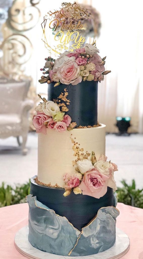 The Prettiest And Unique Wedding Cakes Weve Ever Seen 4577