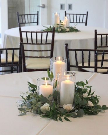 50 Fab Wedding Centerpieces & Table Decorations