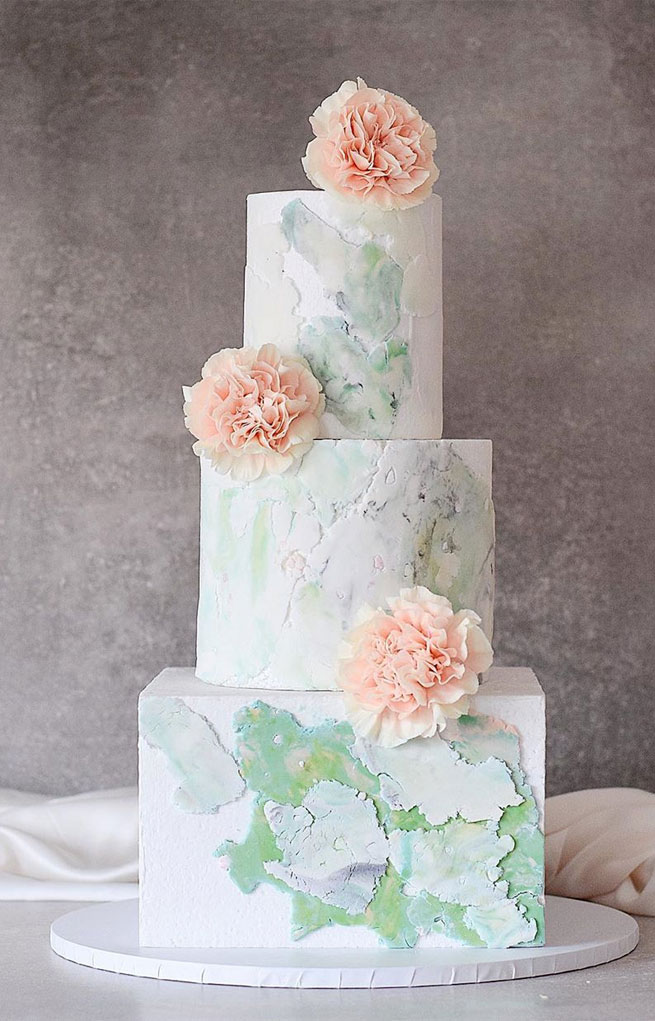 The Prettiest & Unique Wedding Cakes We’ve Ever Seen