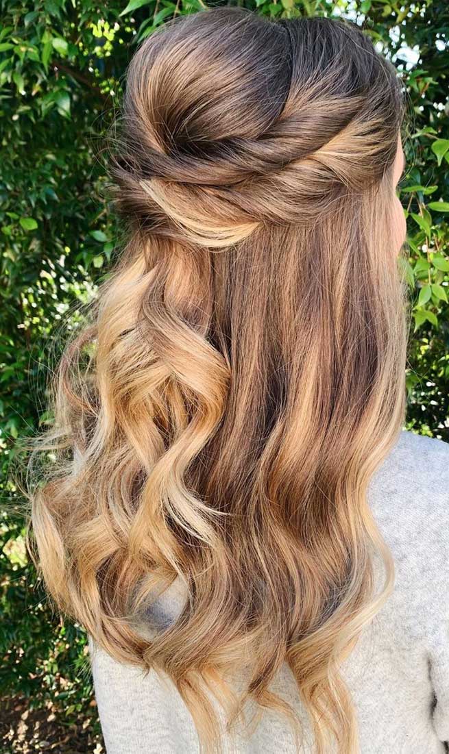 Half Up Half Down Hairstyles: 2023 Trends for Every Hair Length