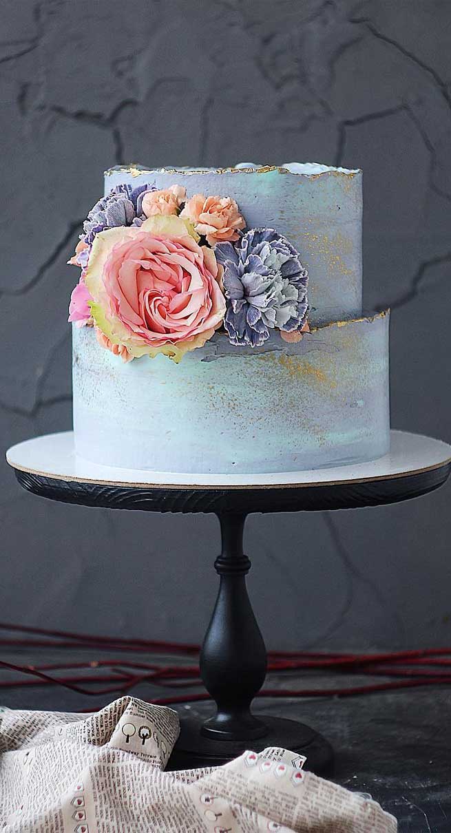 The Prettiest & Unique Wedding Cakes We’ve Ever Seen