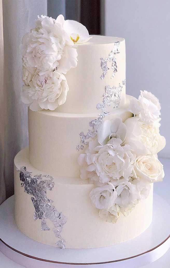 Simple Wedding Cakes with Exquisite Embellishment That You (or Your Baker!)  Can Easily Replicate | Simple wedding cake, Wedding cake embellishments,  Cake