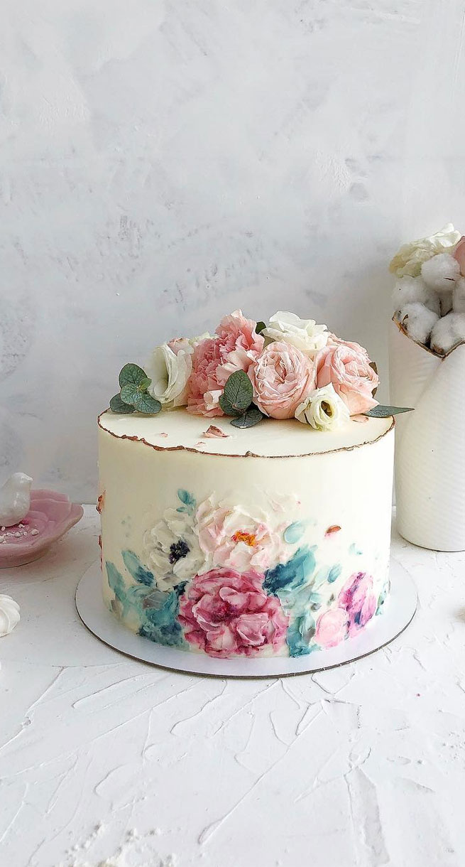 15+ Bride-To-Be Cake Ideas You Need To Bookmark Today! | WeddingBazaar