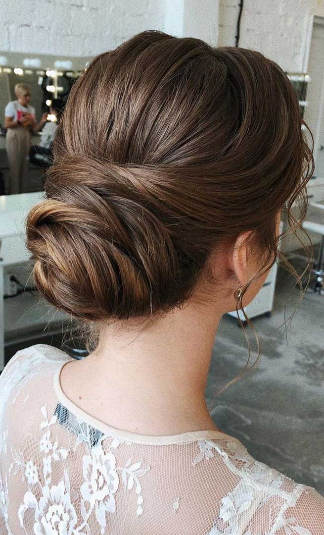 romantic wedding updos, bridal hairstyle, best wedding hairstyles 2020 #weddinghairstyles #bridalupdo 