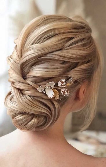 60 Gorgeous Wedding Hairstyles For Every Length