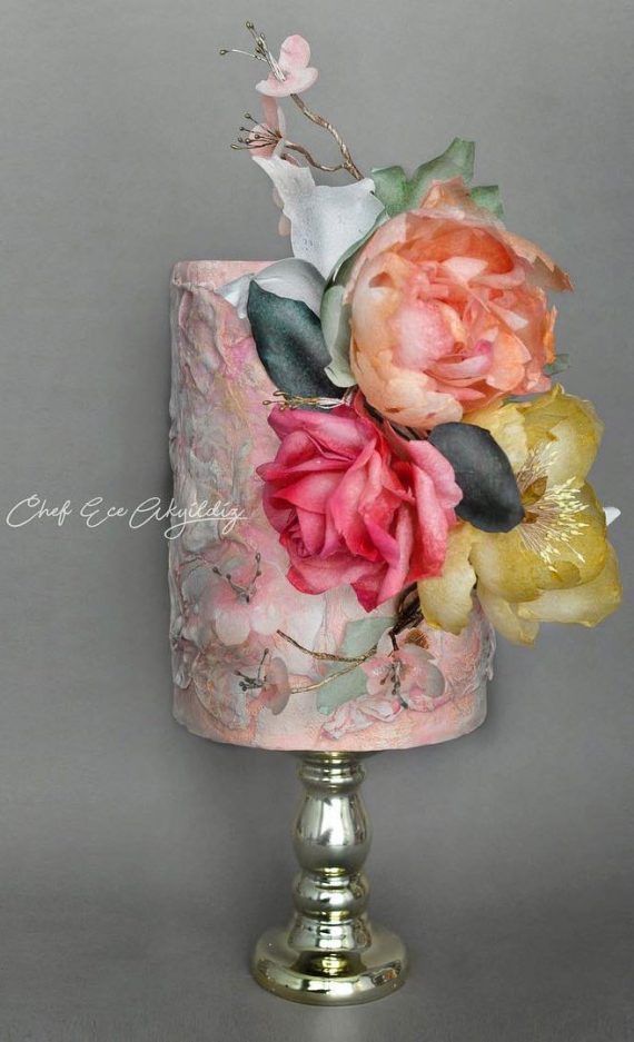 57 Pretty wedding cakes almost too pretty to cut