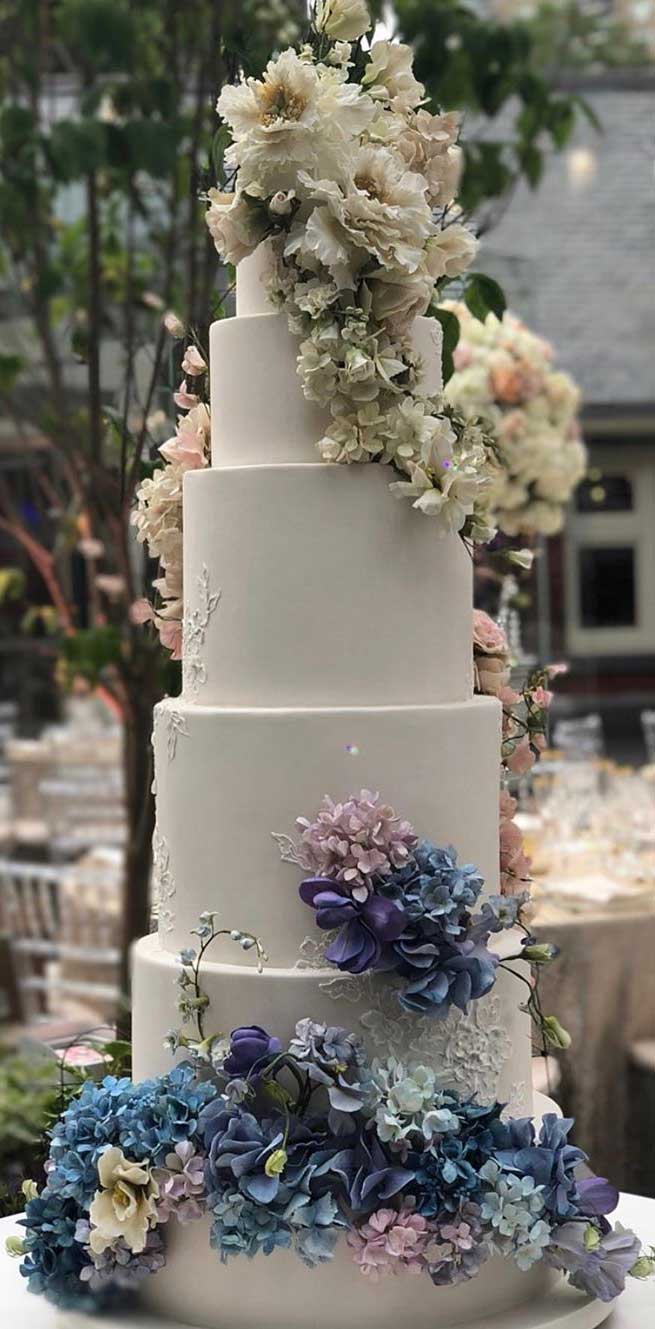 Possibly The Prettiest Wedding Cakes Ever