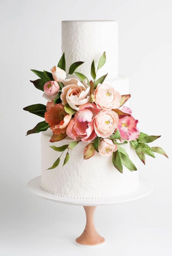 57 Pretty wedding cakes almost too pretty to cut