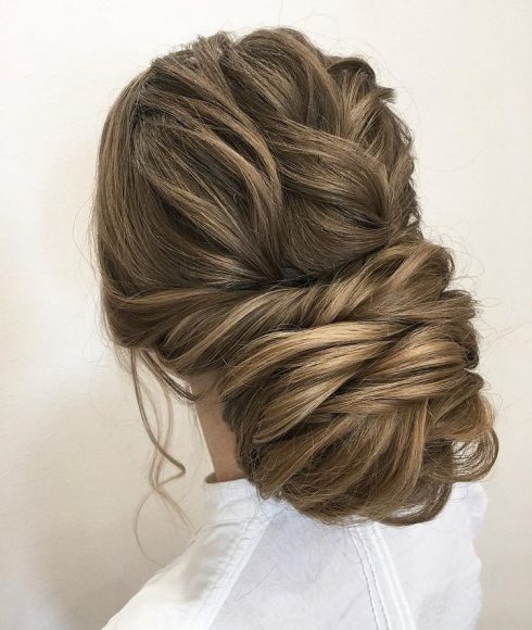 Gorgeous Feminine Wedding Hairstyles To Inspire You