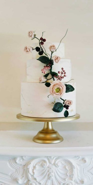 These Wedding Cake Ideas Are Seriously Stunning