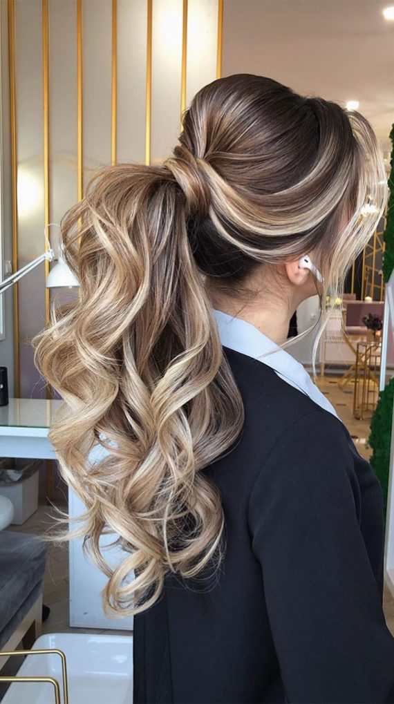 Gorgeous Ponytail Hairstyle To Complete Your Look This Spring & Summer