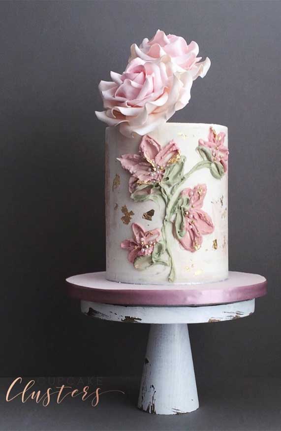 Anniversary cake done for Shana😍😍 A... - B & B cakes n bakes | Facebook