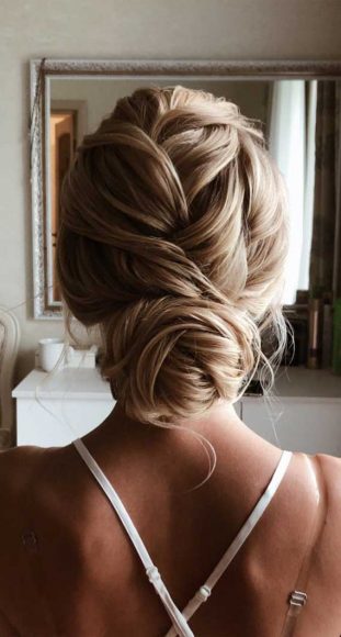 Chic Updo Hairstyles For Modern Classic Looks