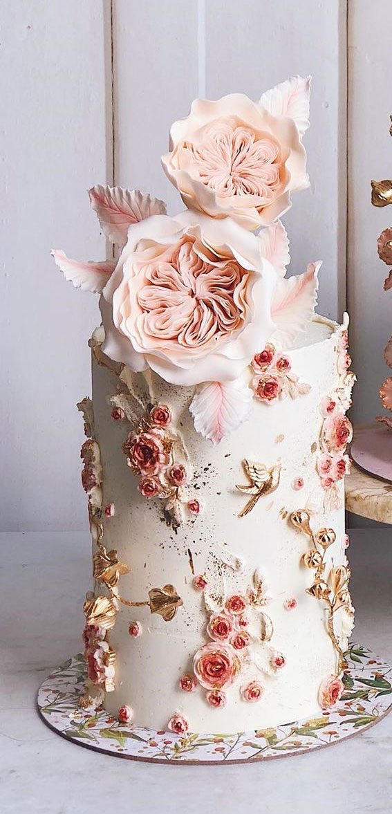 Obsessed With Everything About These Pretty Wedding Cakes – Glamorous Gold Details