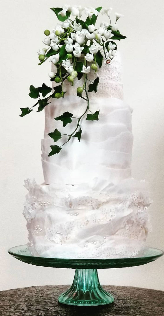 45 + The Most Creative Wedding Cake Designs – White cake with Lily of The Valey