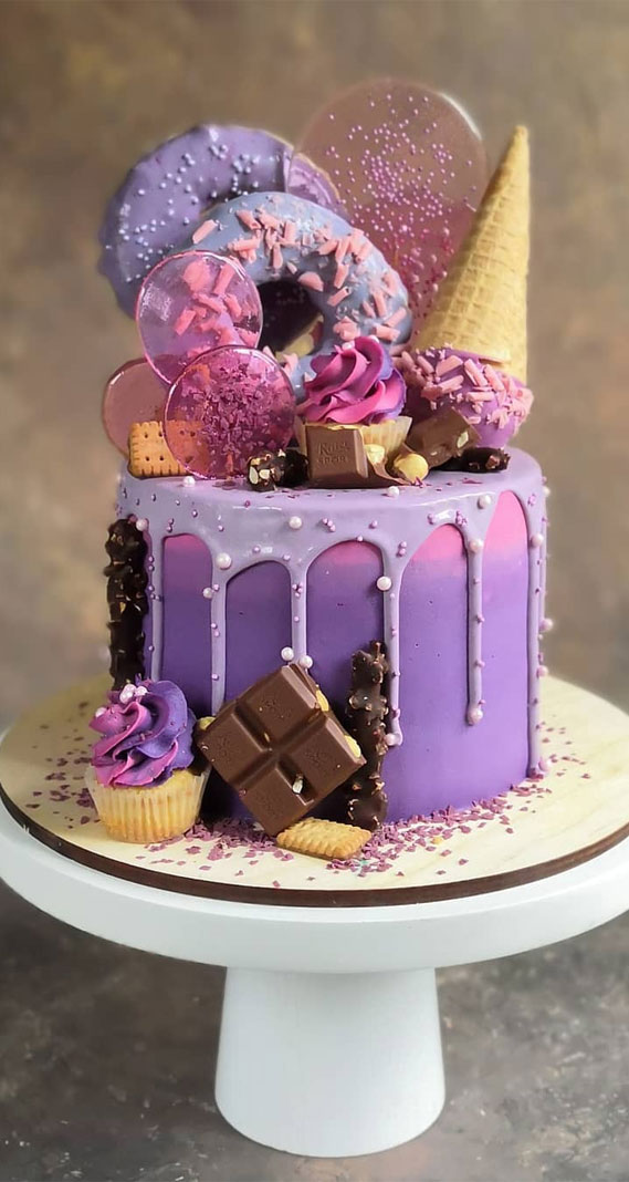 Makeup cake. Box cake. Makeup lover cake | Make up cake, Cake designs, Cake  design