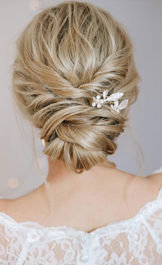 35 + Gorgeous Updo Hairstyles for every occasion