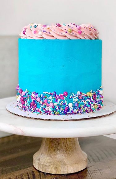 The Prettiest Cake Designs To Swoon Over