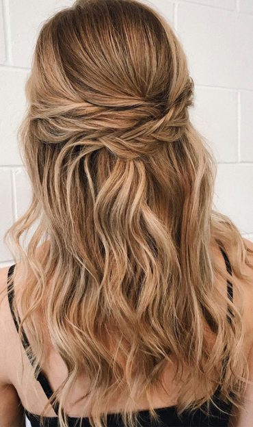 Gorgeous Half up hairstyles - 45 Stylish Ideas : Half up with a fishtail