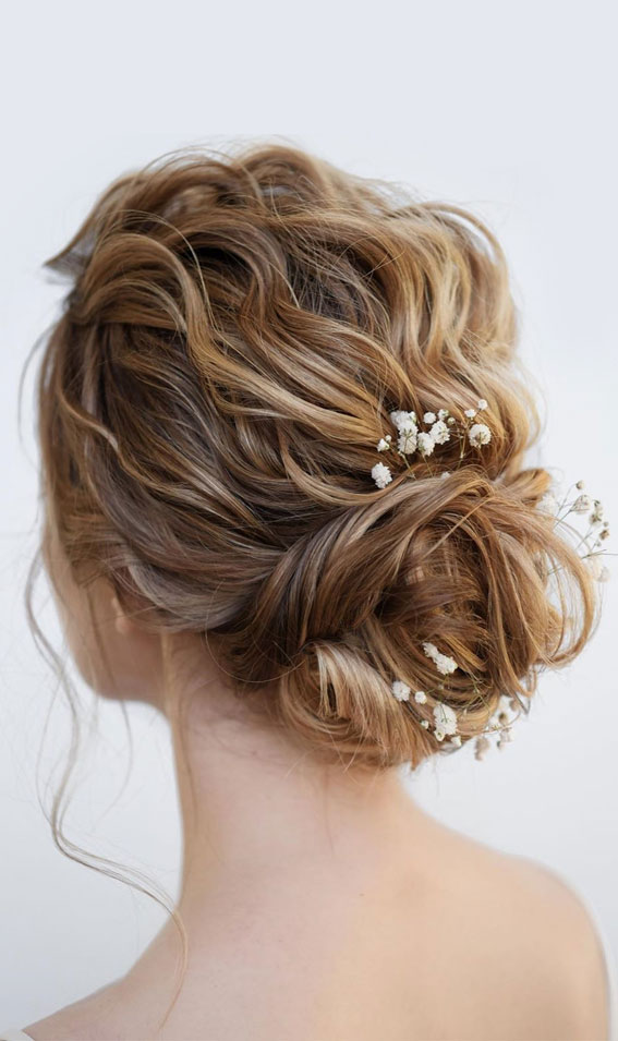 35 + Gorgeous Updo Hairstyles for every occasion : Fairytale Updo