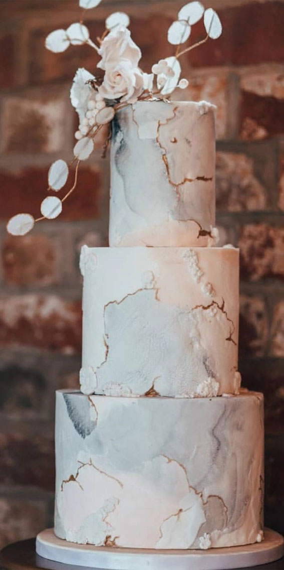 OMG! These wedding cakes are work of art