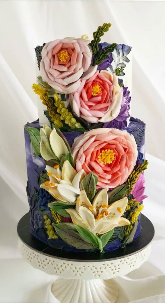 Pretty buttercream wedding cake for Every Sweet Tooth – Colourful floral