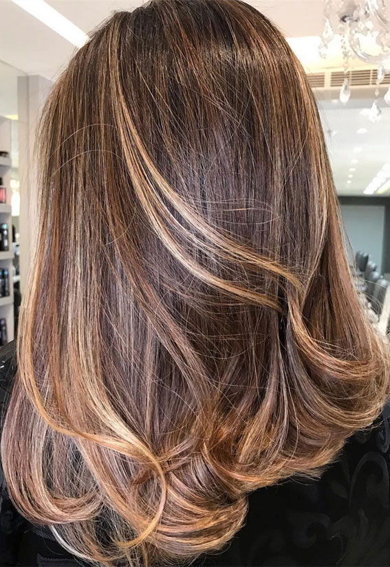 Brown Hair Ideas and Hairstyles : Golden chestnut highlights